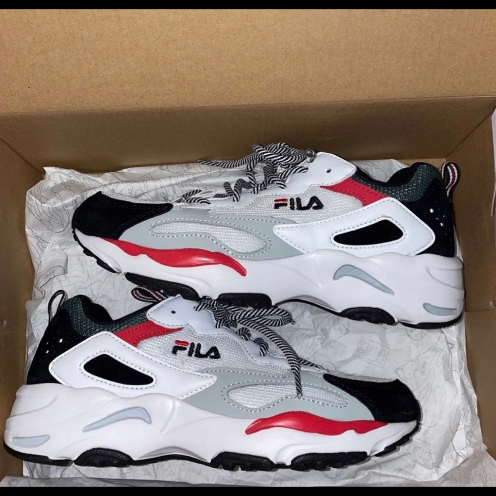 Fila Ray Tracer Womens Sneakers Size 7.5